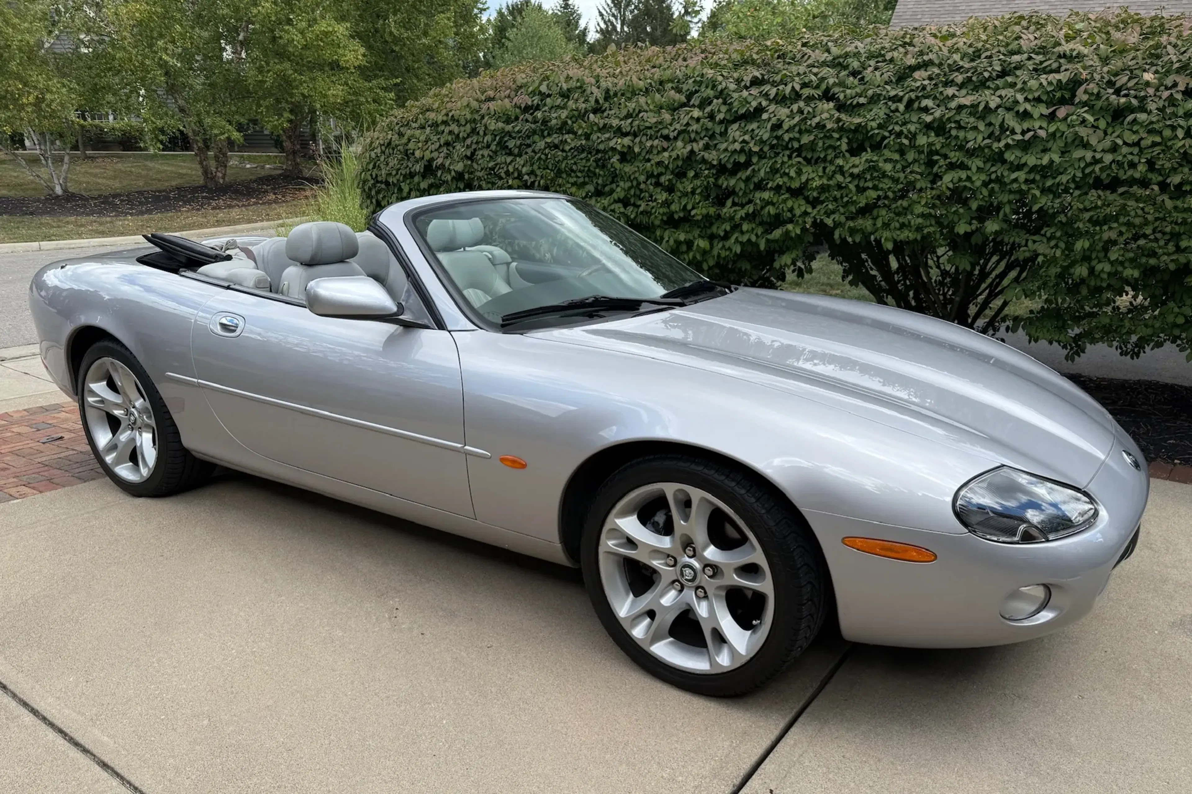2003 Jaguar XK8 VIN SAJDA42CX32A34442 | Hagerty Valuation Tools®
